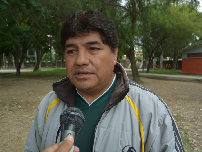 El presidente de la Mutual de Futbolistas de Tarija, Héctor Limache.