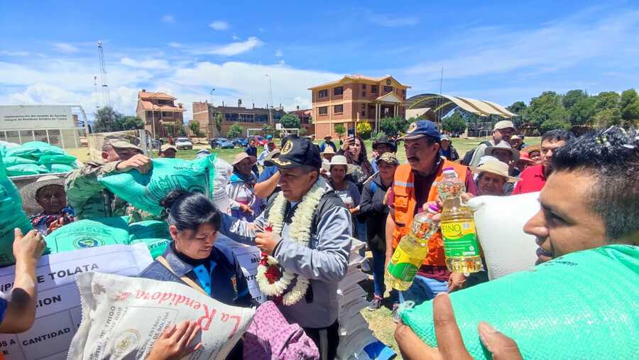 Gobierno entrega 32,19 toneladas de ayuda humanitaria a 1.081 familias ...