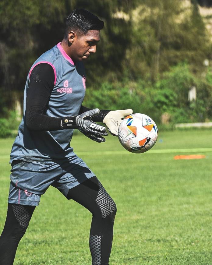 El guardameta, Pedro Galindo, elegido en el equipo ideal de la semana.