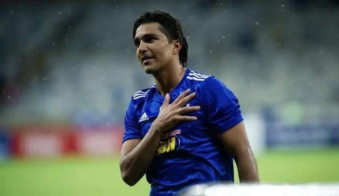 Martins ya conquistó tres títulos con el Cruzeiro.