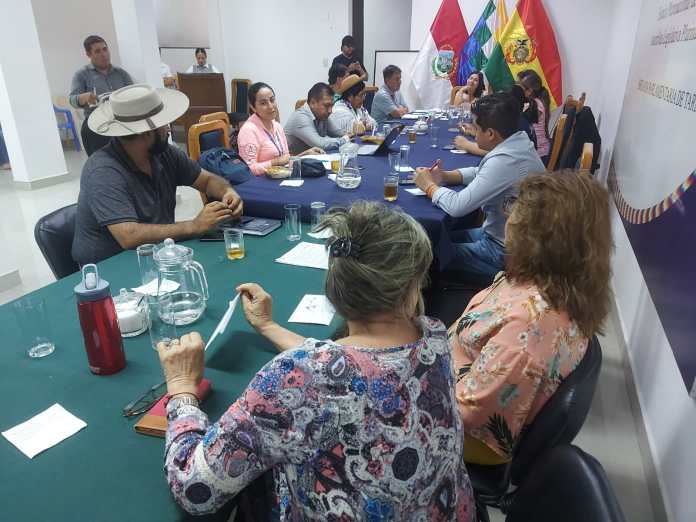 La mayoría se excusa de acudir a la brigada parlamentaria.