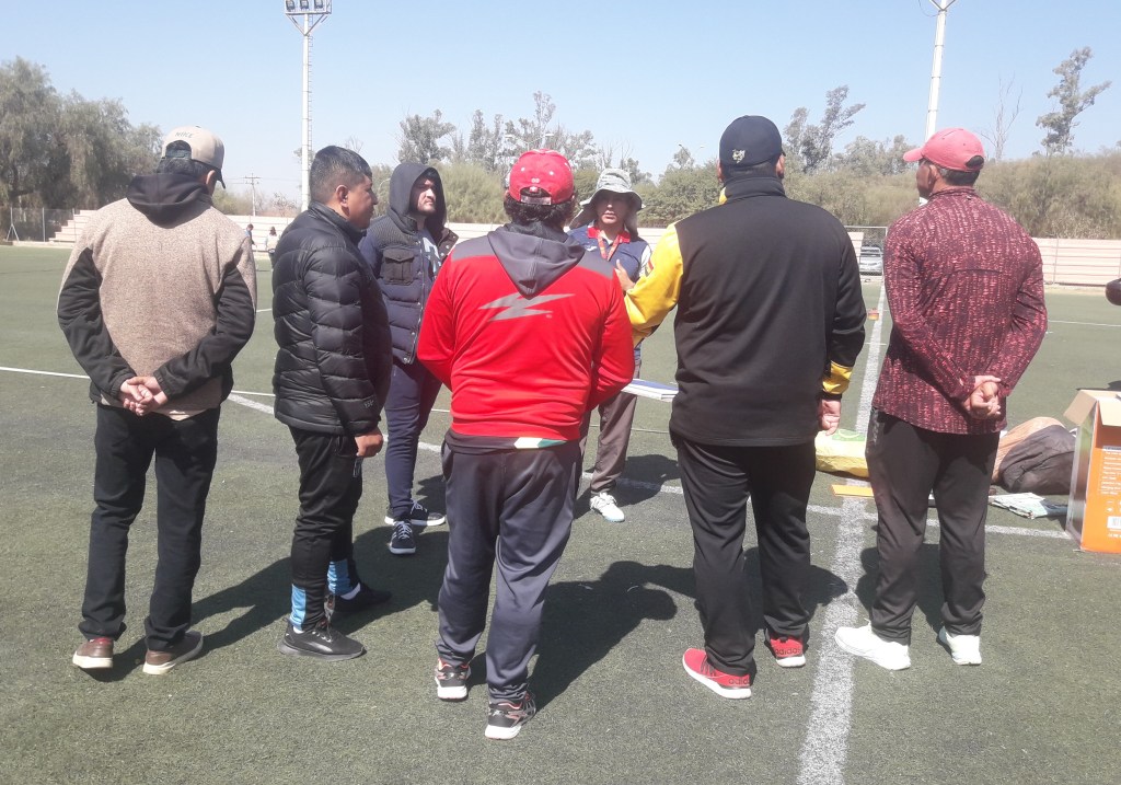 El momento de la presentación del cuerpo técnico de Ciclón.