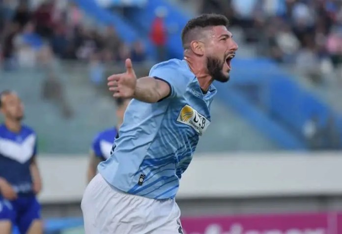 Ezequiel Michelli abrió el marcador a favor de Aurora. Foto: APG Noticias