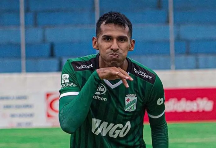Gilbert Álvarez anotó el sábado su cuarto gol en Oriente.