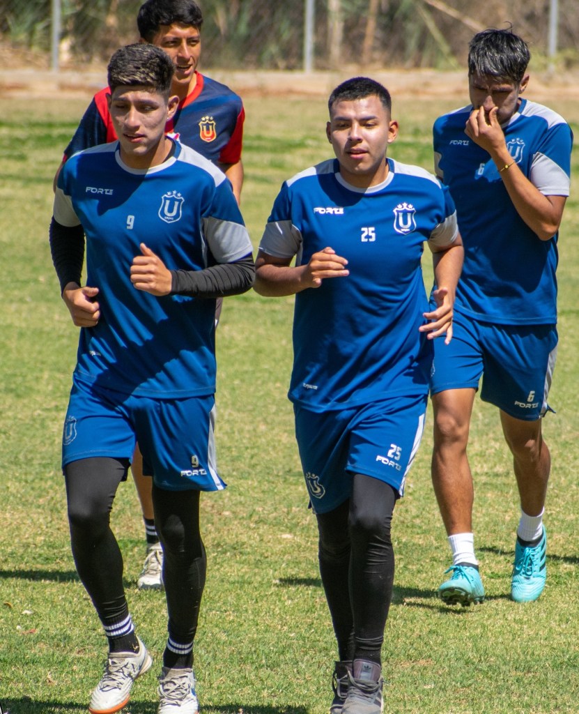 Los jugadores se entrenaron durante la semana para sumar en El Alto.