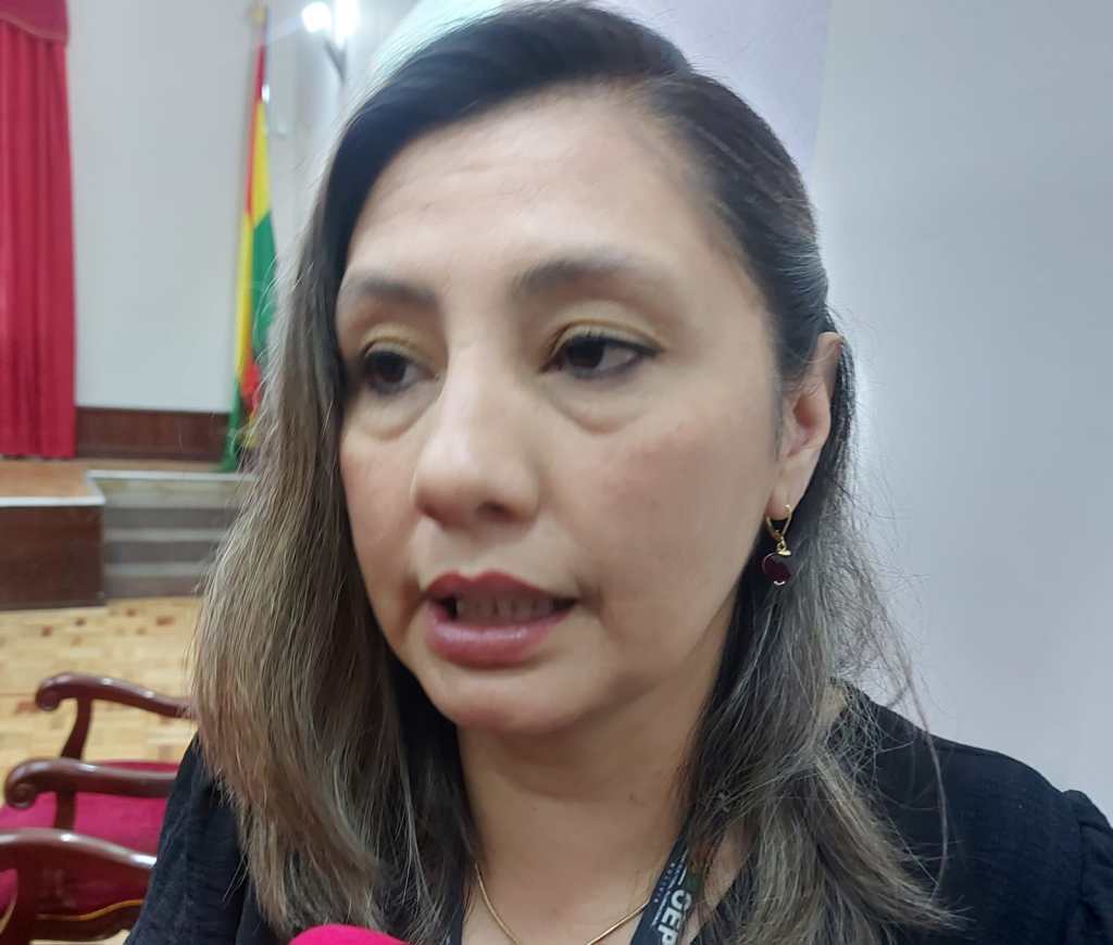 Directora del Sereci, Jaczmín López.