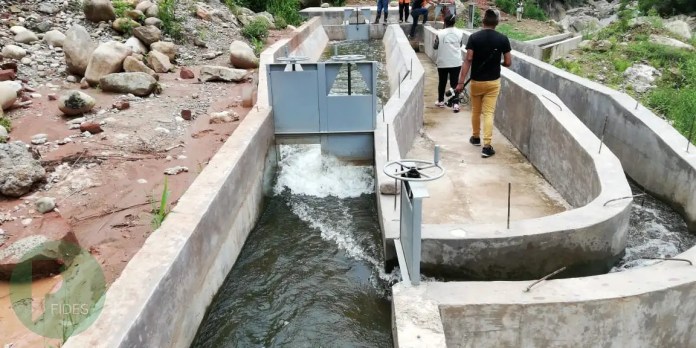 Este proyecto costó mucho y está con problemas.