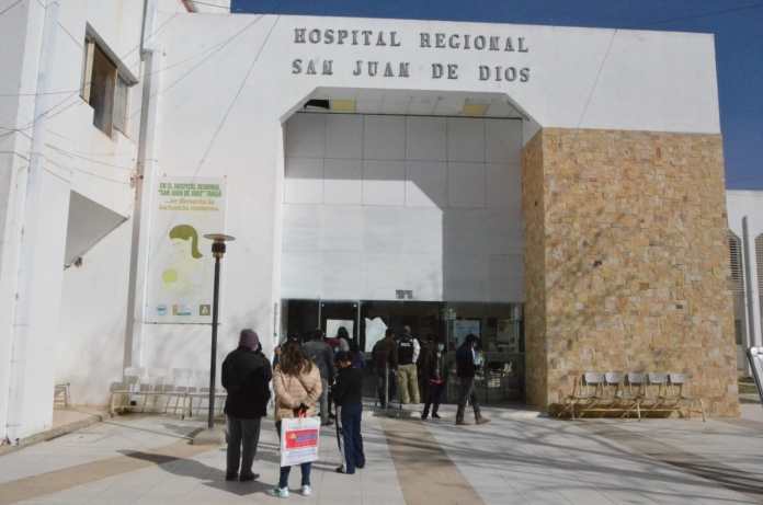 Administración del hospital en entredicho.