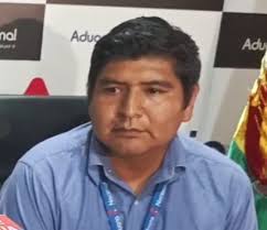 Gerente de la Aduana en Tarija, Ludueño Condori.