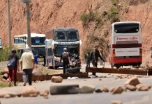 Transportistas pagaron a bloqueadores para pasar y regresar a esta ciudad