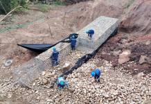 La ABC refuerza la carretera Caraparí-Campo Pajoso con obras de contención en Ojo del Agua